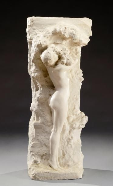 FELIX CHARPENTIER XIX-XXème Importante sculpture en plâtre figurant une femme nue...