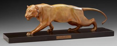 Alfredo Biagini (1886-1952) Tigre pret à bondir Bronze. Signé et daté 1935 Dim.:...