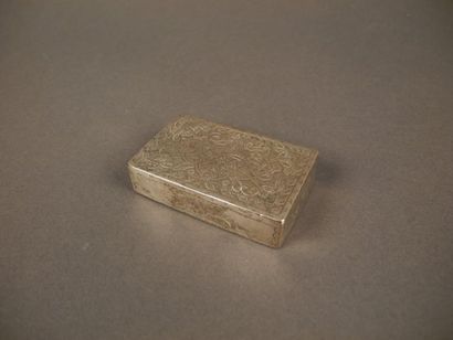 null Tabatière rectangulaire en argent ornée de fleurs et d'une étoile de David Dim:...