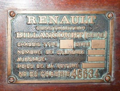 1914 RENAULT EK L'histoire de la Renault EK est indissociable de celle de l'AX qui...