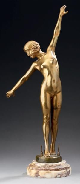 Fernand OUILLON CARRERE (Né en 1919) La danseuse aux trois couteaux. Epreuve en bronze...