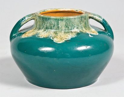 null DALPAYRAT Vase à anses en faïence polychrome Marque en creux H: 10 cm