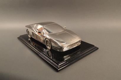 Michel SAUZE (XX ème s.) Ferrari Testarossa Epreuve en bronze argenté réalisée à...