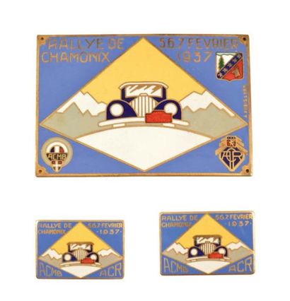 null Badge et deux broches du Rallye de Chamonix 1937 A. Augis, fabricant 6 x 8,5...