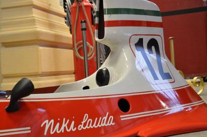 null Capot de FERRARI F1 312 T 1975 LAUDA - REGAZZONI