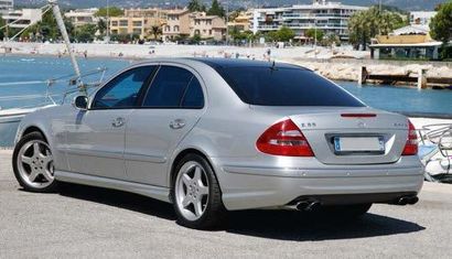 2005 - MERCEDES CLASSE E 55 AMG - MATTHEW BELLAMY La Classe E de type W211 est la...