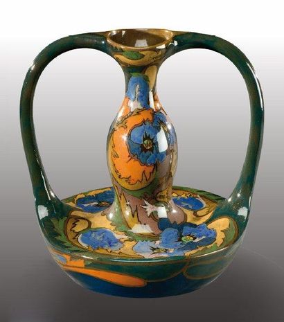 GOUDA Important vase à anses à fût ovoïde et panse circulaire en céramique émaillée...