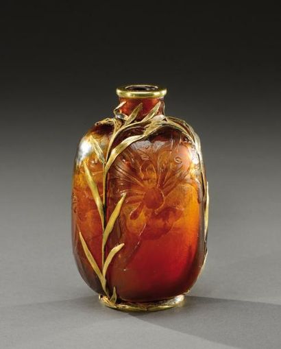 EMILE GALLE (1846-1904) et GUSTAVE-ROGER SANDOZ (1867-1943) Rare vase de forme ovoïde...