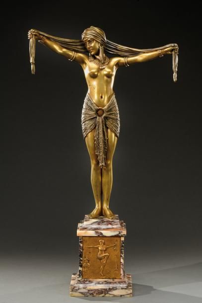 Demeter CHIPARUS (1886-1947) «Danseuse égyptienne» Importante sculpture en bronze...