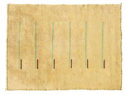 TRAVAIL FRANÇAIS 1930 Tapis en laine rase au point noué à décor de lignes vertes...