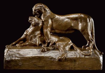 MAXIMILIEN LOUIS FIOT (1886-1953) «Couple de panthères» Epreuve en bronze à patine...