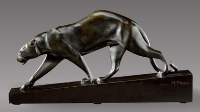 Maurice PROST (1894-1967) Epreuve en bronze à patine noire figurant une panthère...