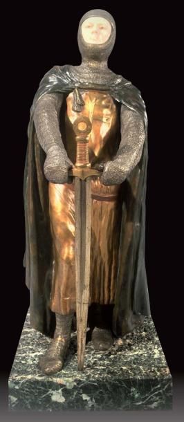 Léon Noel DELAGRANGE (1872-1910) «Templier» Importante sculpture chryséléphantine...