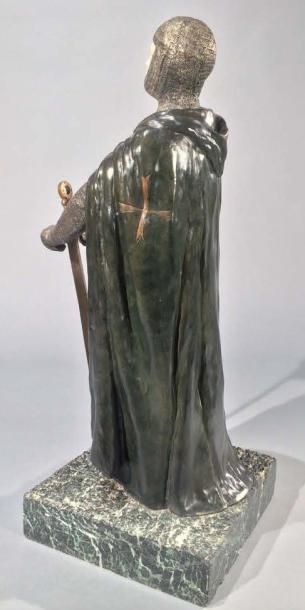 Léon Noel DELAGRANGE (1872-1910) «Templier» Importante sculpture chryséléphantine...