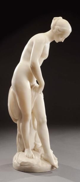 Guglielmo PUGI (act.1870-1915) Venus Sujet en marbre blanc Signé au dos H: 82 cm