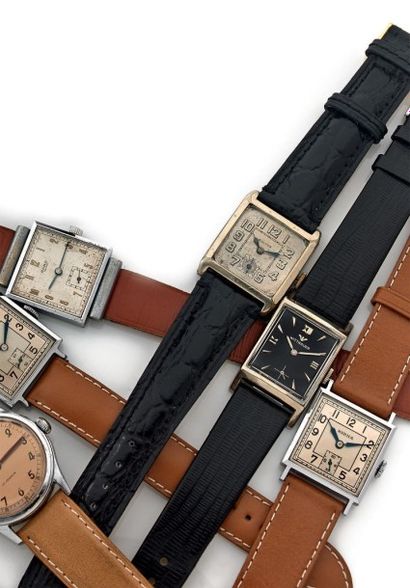 null Lot de 3 montres carrées. Vers 1940. BULOVA, HERMA, WITTNAUER Dans l'état