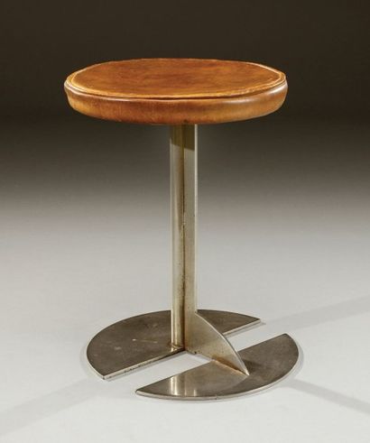 LOUIS SOGNOT, attribué à Rare tabouret moderniste en bronze argenté à fût tubulaire...