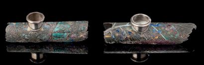 CHINE Deux porte-fourneaux de pipe à opium en argent et vermeil émaillé de papillons,...
