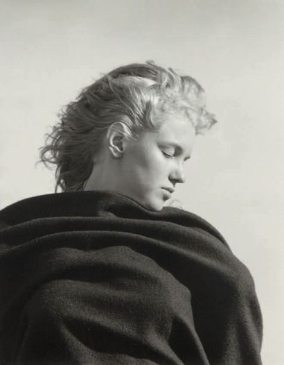 André de DIENES(1913-1985) Marilyn, Tobey beach, 1946 Tirage argentique sur papier,...