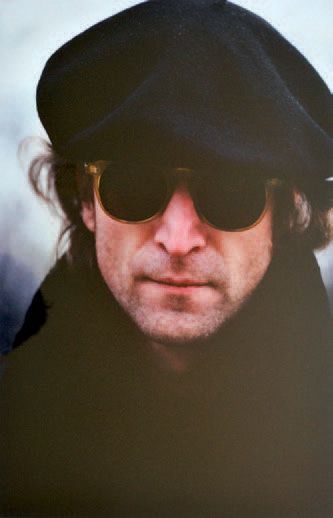 Allan TANNENBAUM(né en 1945) John Lennon Tirage signé et numéroté 5/50 sous l'image,...