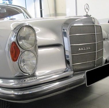 1961 - MERCEDES 220 SEb COUPE «L'interprétation allemande du Grand Tourisme» Mercedes-Benz...