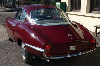 1961 - ALFA ROMEO GIULIETTA SS 1300 
«Une robe Bertone de haute couture» Les Alfa...