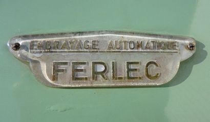 1958 - RENAULT 4 CV EMBRAYAGE FERLEC «La puce de Billancourt» La Renault 4CV a été...