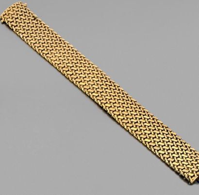 null Bracelet ruban en or jaune 18K. Poids: 53,44 gr