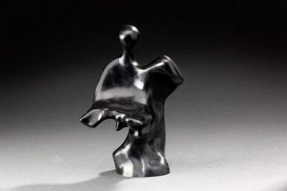 François CLOUTIER (XXème siècle) Sujet en bronze à patine noire moderniste figurant...