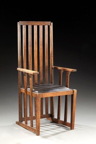 TRAVAIL ETRANGER 1900-1910 Chaise à haut dossier droit en chêne teinté composé de...