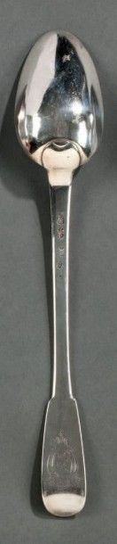 null Cuillère à ragoût en argent, modèle uniplat. Spatule gravée d'armoiries comtales....