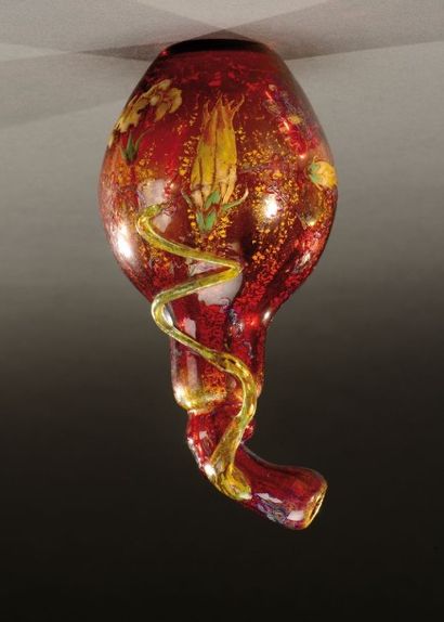 DESIRE CHRISTIAN (1846-1909) pour VALLERYSTHAL Très rare vase soliflore en forme...
