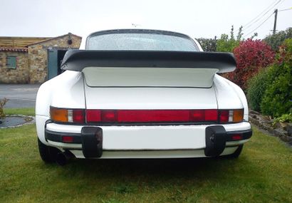 1989 - Porsche 911 3.2L Turbo Look «Le concentré d'efficacité et de fiabilité» Au...