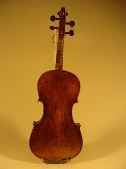 null Violon 4/4, école allemande du XIXème, étiquette Gagliano 360 mm Etui double...