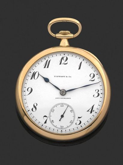 PATEK PHILIPPE pour TIFFANY Vers 1910 N° 188887 Modèle de poche en 18K. Cadran émail,...