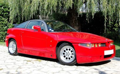 1991 - ALFA ROMÉO SZ
Avec la SZ, la marque turinoise Alfa Roméo propose un véritable...