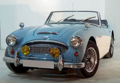 1965 - AUSTIN HEALEY 3000 MK III BJ8
L'Austin-Healey 3000 un roadster sportif lancé...