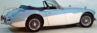 1965 - AUSTIN HEALEY 3000 MK III BJ8
L'Austin-Healey 3000 un roadster sportif lancé...