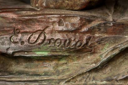 EDOUARD DROUOT (1859-1945) Le combat Epreuve en bronze à patine brune nuancée Signée...
