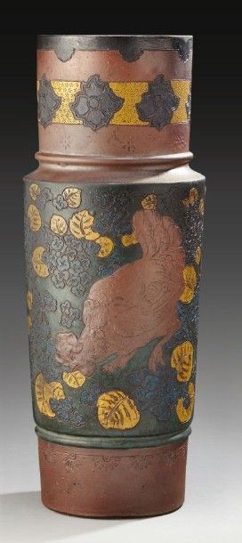 ERNEST CHAPLET (1835-1909) et EDOUARD DAMMOUSE (1850-1903) Spectaculaire vase cylindrique...