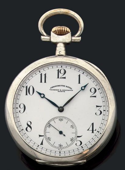 VACHERON CONSTANTIN Chronomètre Royal 
Montre de poche en argent.
Cadran email, chiffres...