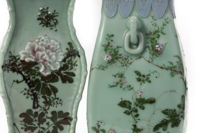 CHINE Six vases à fond céladon décorés en blanc, vert et brun, de fleurs en branches...