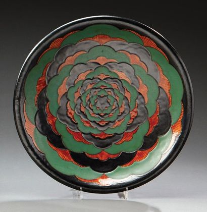 RAOUL LACHENAL (1855-1956) Grande coupe circulaire en grès émaillé à décor de motifs...
