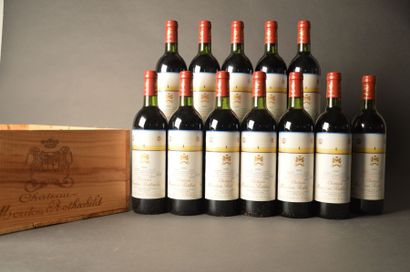 null 12 B CHÂTEAU MOUTON ROTHSCHILD (Caisse Bois) 3 B.G; 6 T.L.B GCC1 Pauillac 1...