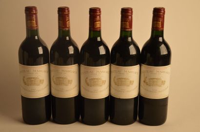 null 5 B CHÂTEAU MARGAUX (2 B.G; 1 e.t. légère; 1 c.s. légère sommet) GCC1 Margaux...