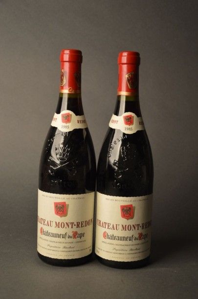 null 2 B CHATEAUNEUF DU PAPE Rouge Château Mont Redon 1985