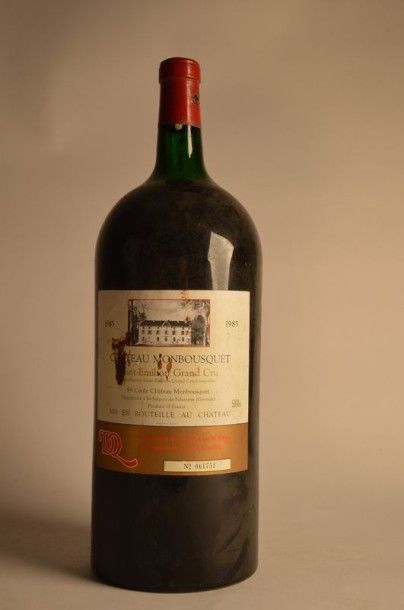 null 1 Jérob CHÂTEAU MONBOUSQUET (H.E; e.t.h. + 1 accroc; c.s. à c.l.a.) GCC St Emilion...