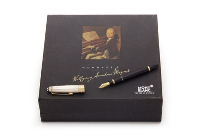 MONTBLANC Hommage à Mozart. Stylo plume modèle meisterstuck édition limitée. Corps...