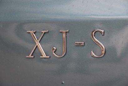 null 1981 - JAGUAR XJ-S V12
«Si les cylindres m'étaient comptés...»
Dans le goût...
