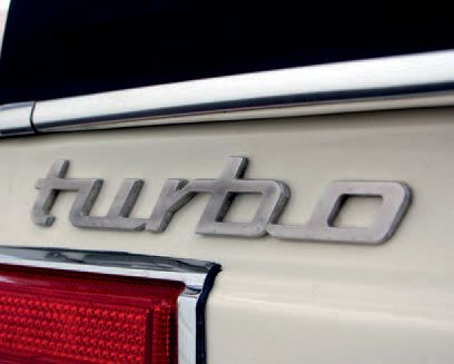 1974 - BMW 2002 TURBO «BMW démocratise les joies du turbo...»
Marque: BMW Modèle:...